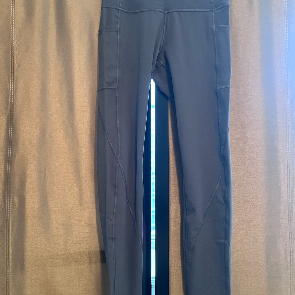 90 Degree By Reflex Gray Leggings